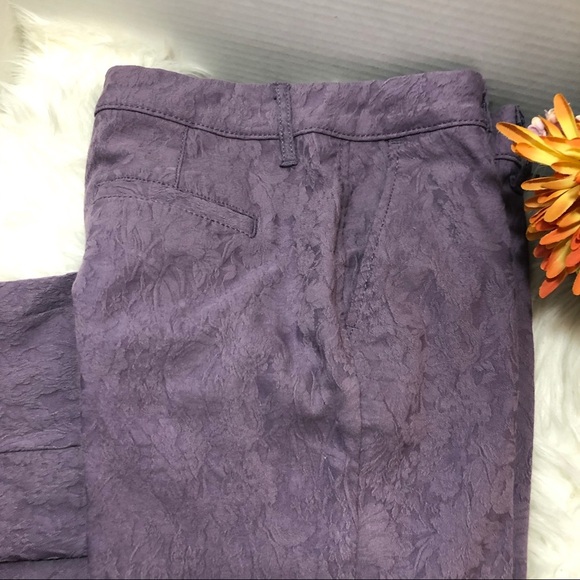 Simply Vera Wang Capi Mid Rise Purple Jeans NWT - Picture 2 of 6